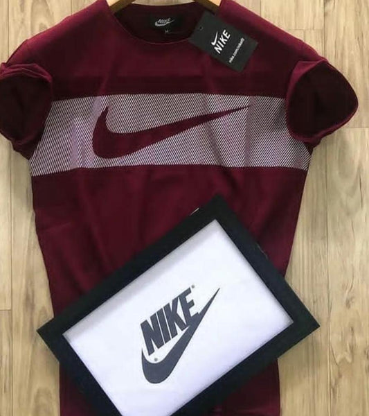 Regular Fit T-Shirt (Maroon, L)